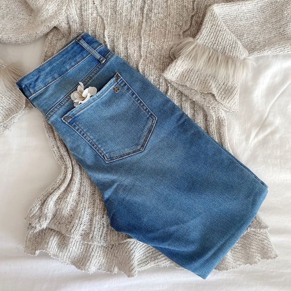 Jessica Simpson high rise forever rolled ankle jeans - Picture 5 of 14